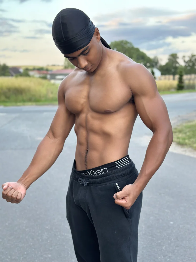 Maximus Glover - Foto 7